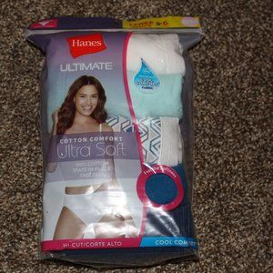 NWT Hanes Hi-Cut Panties ultra soft 5 +1 free Multicolor  6/M